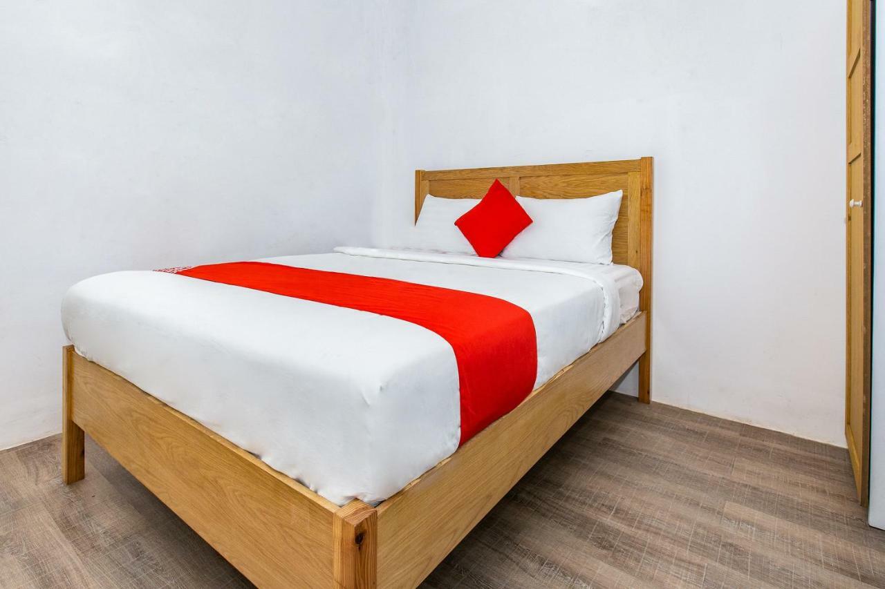 Gis Hotel Nha Trang & Motorbike Rental Eksteriør bilde